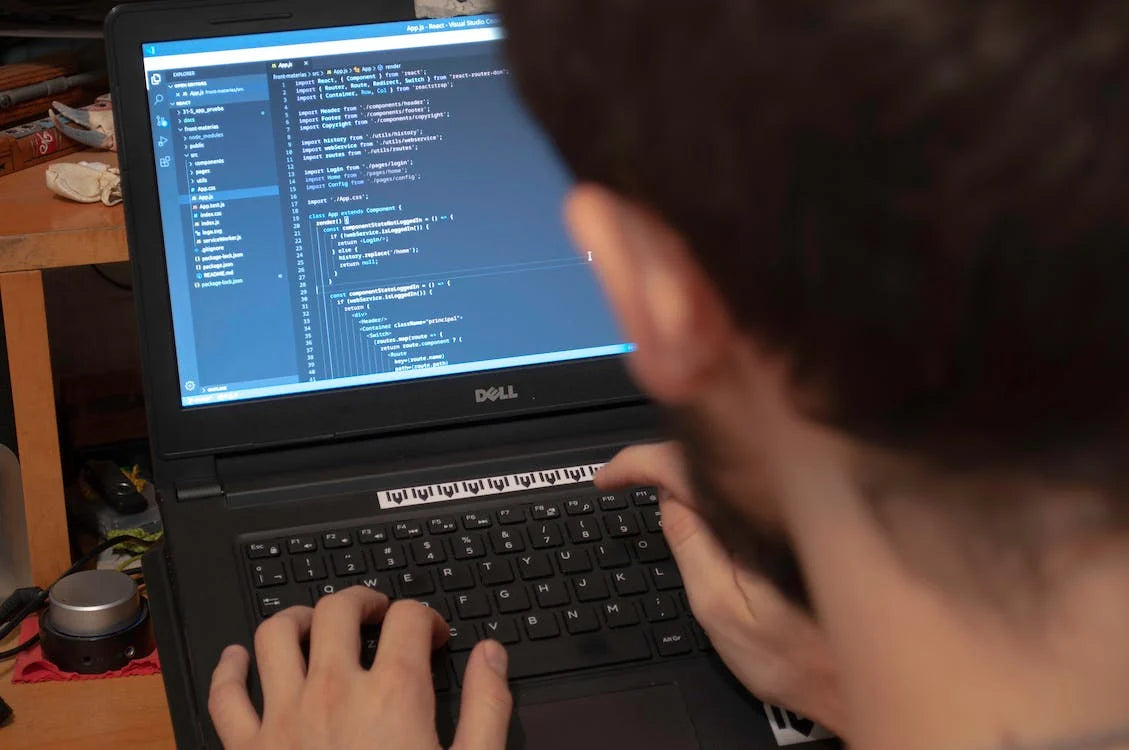 Why You Should Opt for Microsoft Refurbished Tech