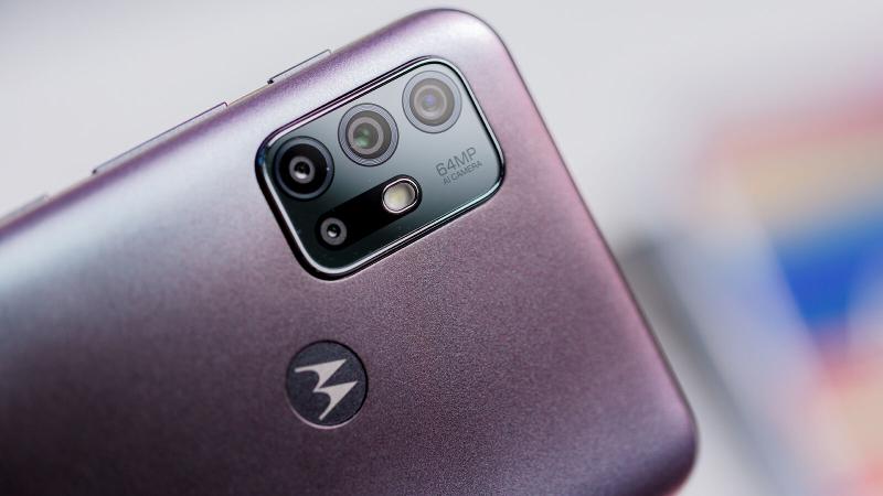 Motorola Moto G30 Smartphone – Unlocked Mobile, 128GB Storage, 6.5" HD+ Display, Quad Camera System, Dual SIM, Dark Pearl Finish, Android OS